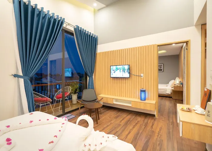 Deluxe Double or Twin Room Balcony